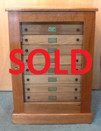 10-drawer W&D cabinet with glass door